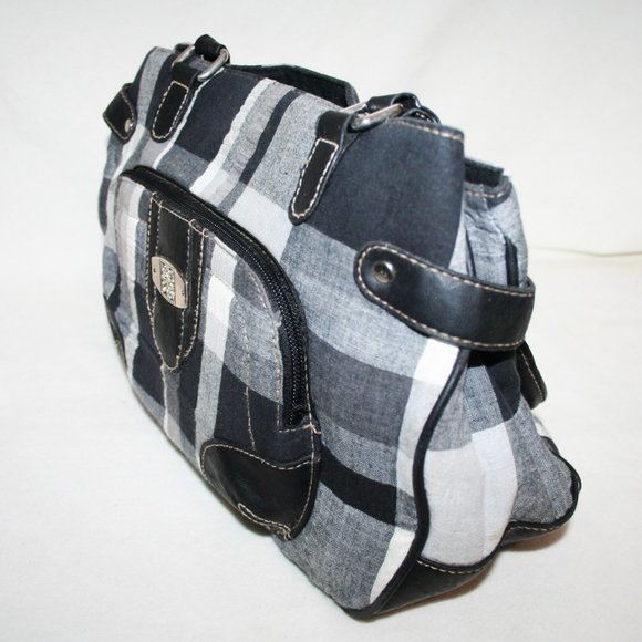 💗 NWOT PLAID BLACK WHITE PURSE w/ SMALL WALLET COMPARTMENT BAG MAGNETIC CLOSURE - Picture 2 of 16